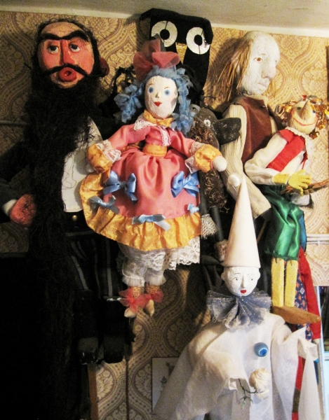 Куклы к спектаклю "Буратино".

